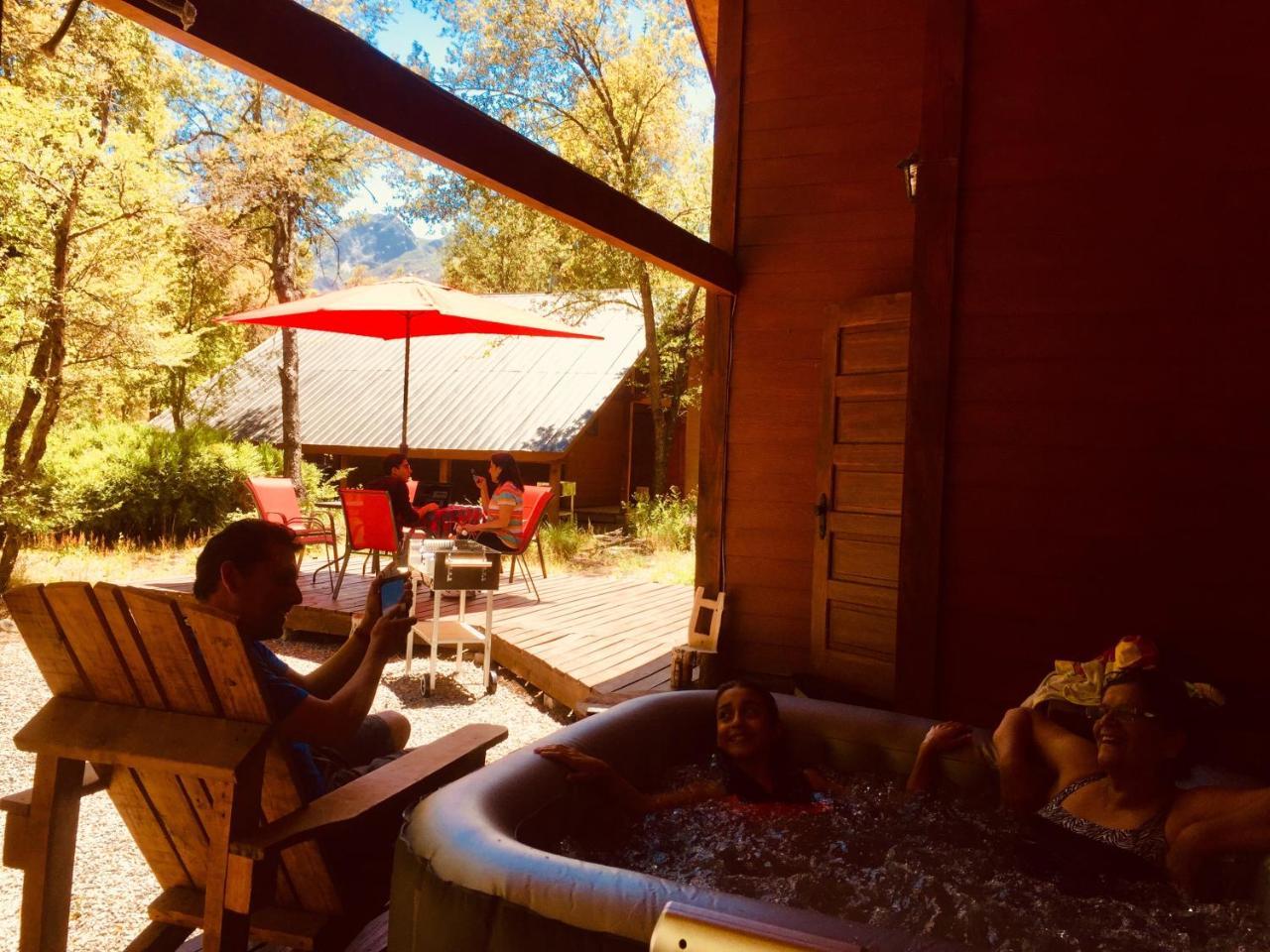 Basecamp Las Trancas Villa Bagian luar foto